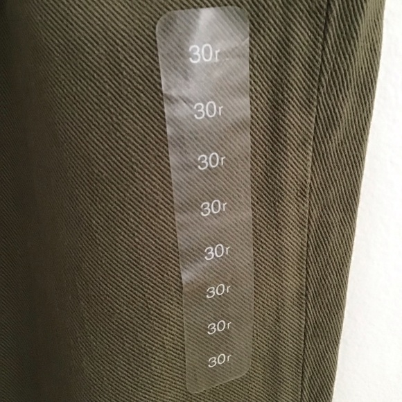Gap girlfriend distressed cotton army olive green mid rise jeans sz 30 R - Picture 12 of 13